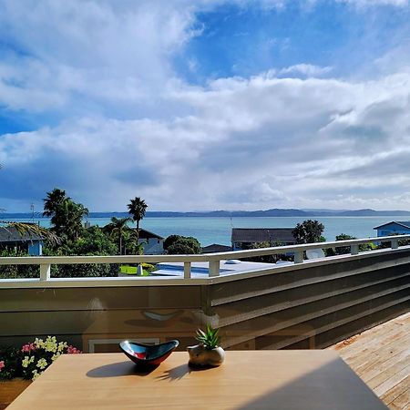 Sea View 5 Bedroom Holiday House Уангапараоа Экстерьер фото